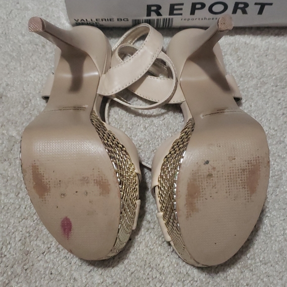 Heels - Picture 4 of 5